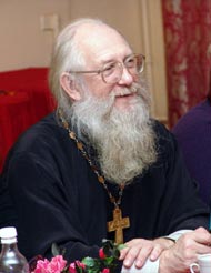 Священник Андрей Логвинов